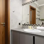 Appartamento W Spokojnej Okolicy Z Parkingiem By Renters *