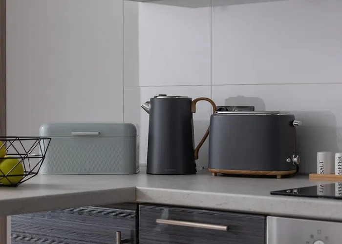 W Spokojnej Okolicy Z Parkingiem By Renters