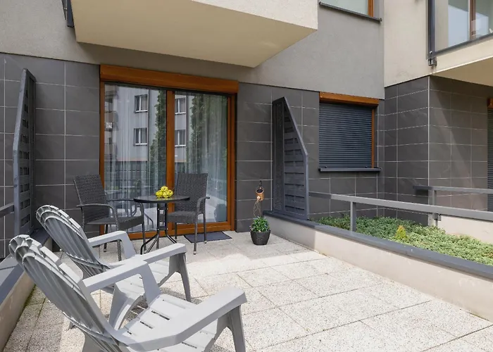 Διαμέρισμα W Spokojnej Okolicy Z Parkingiem By Renters Krasków