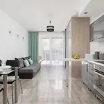 דירה W Spokojnej Okolicy Z Parkingiem By Renters *